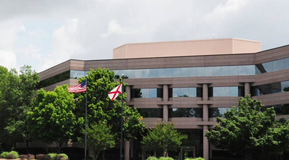 An exterior building photo of Lincoln Laboratory's Huntsville Field Site in Huntsville, Alabama.